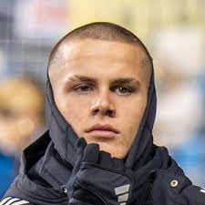 Cavan Sullivan - wikipedia